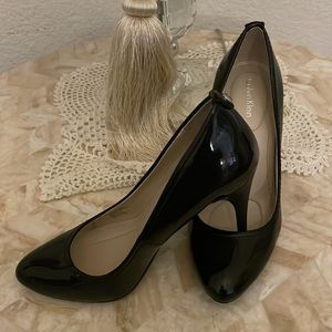 Calvin Klein “Whinnie” Patent Leather Heels 7.5  leather in great condition.